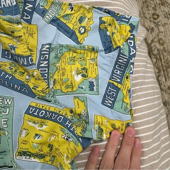 Liz Claiborne Vintage Map Shirt - Picture 5 of 5